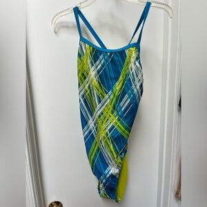 Speedo suit! Sexy and athletic